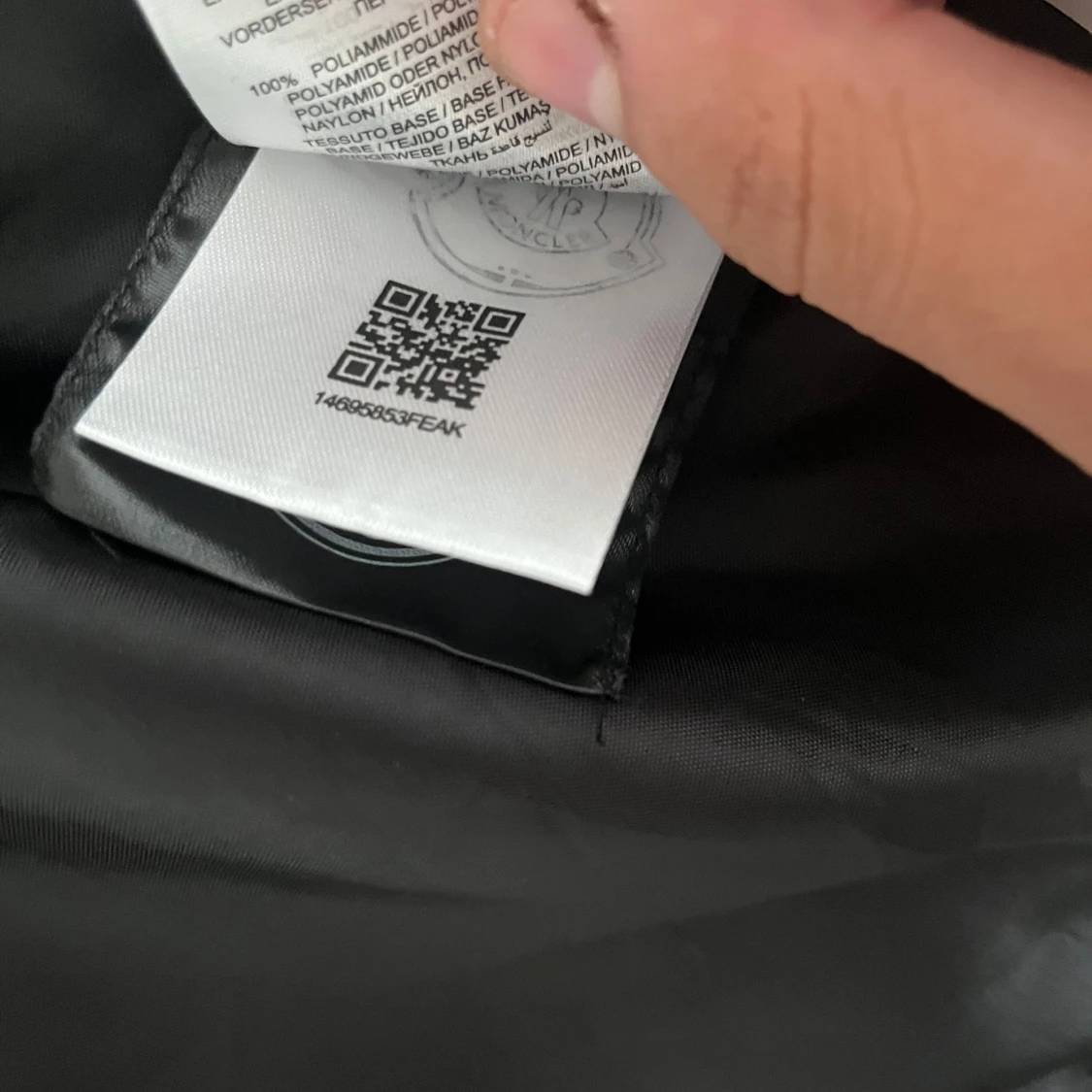 Äkta moncler jacka   - 92