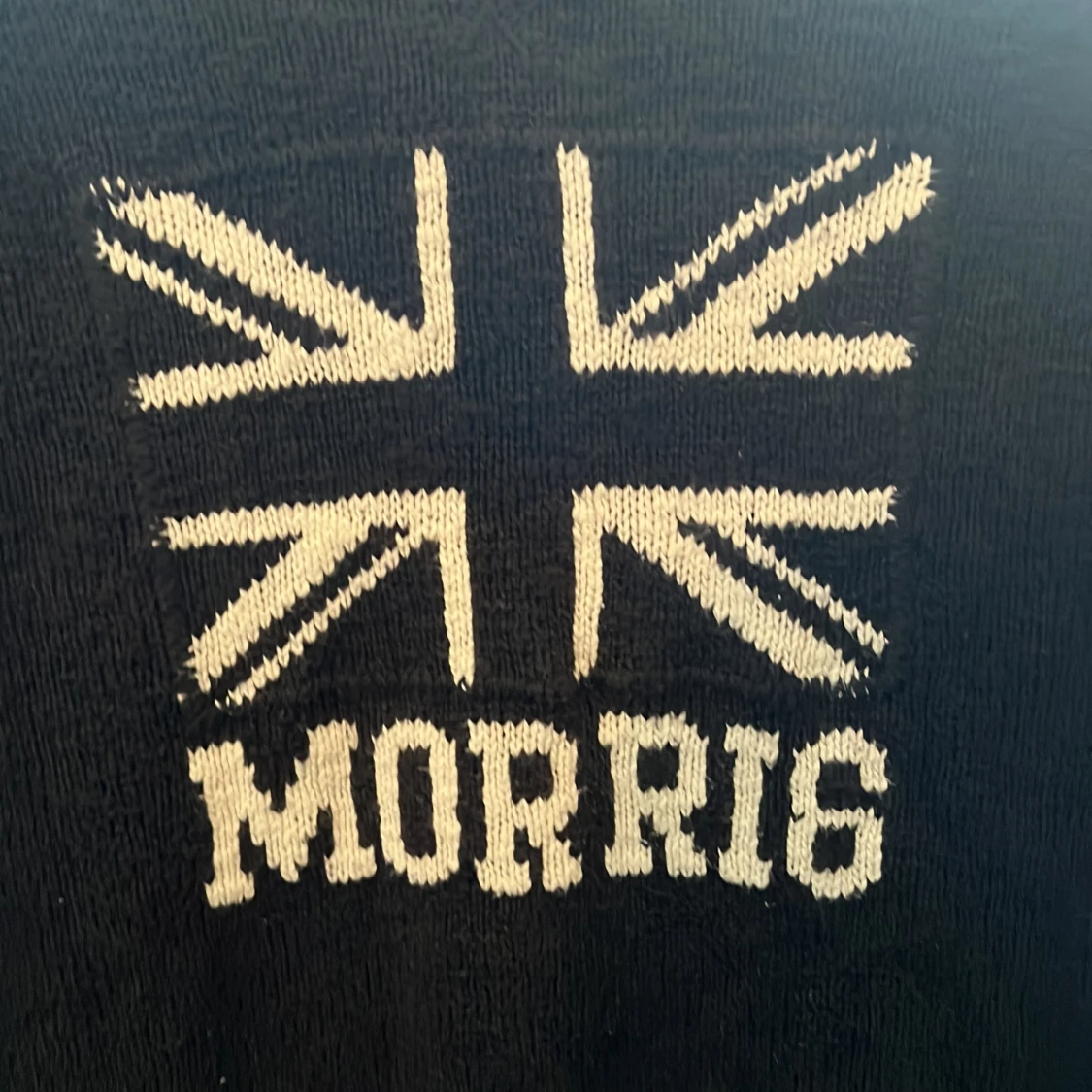 Svart stickad tröja från Morris - 90