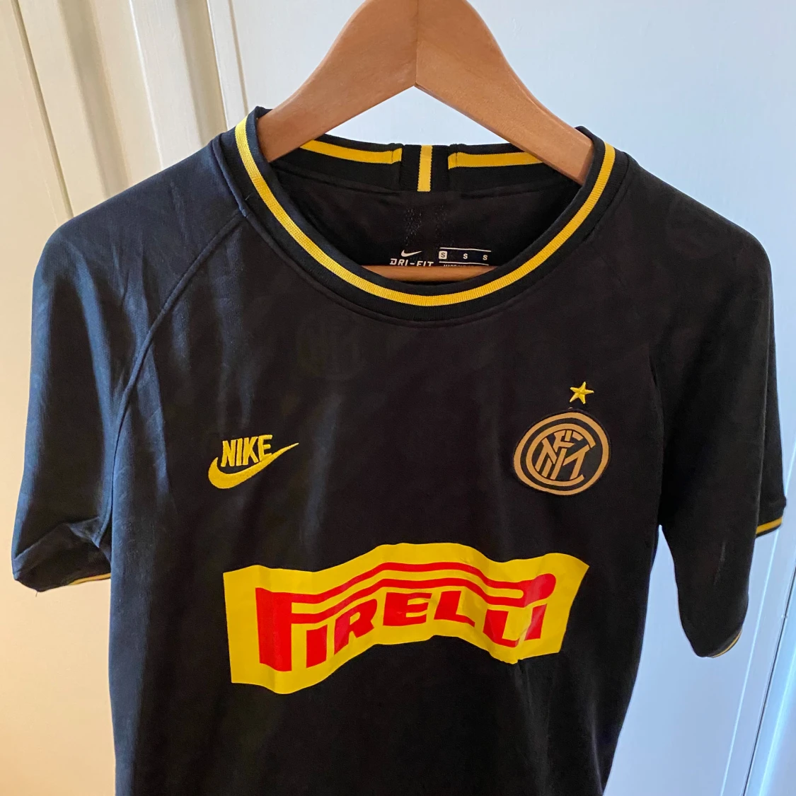 Inter Fotbolls tröja 