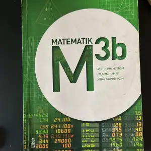 Matematik 3b bok, lite kantstött men inga defekter på insidan. Bra för basår  ISBN: 9789147108923 
