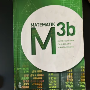 Matte 3b  - Matematik 3b bok, lite kantstött men inga defekter på insidan. Bra för basår  ISBN: 9789147108923 