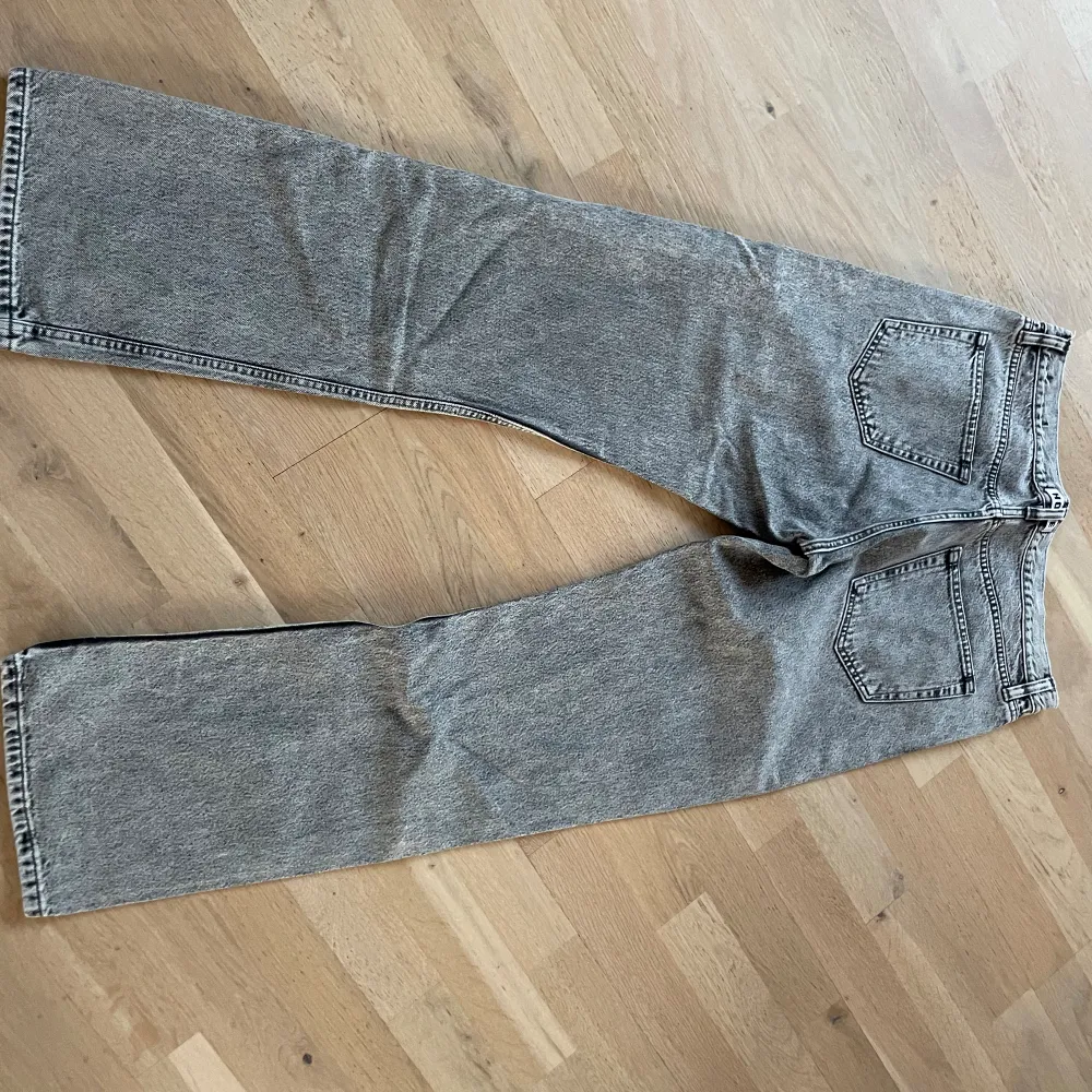 Mycket fina grå jeans från Hope. Jeans & Byxor.