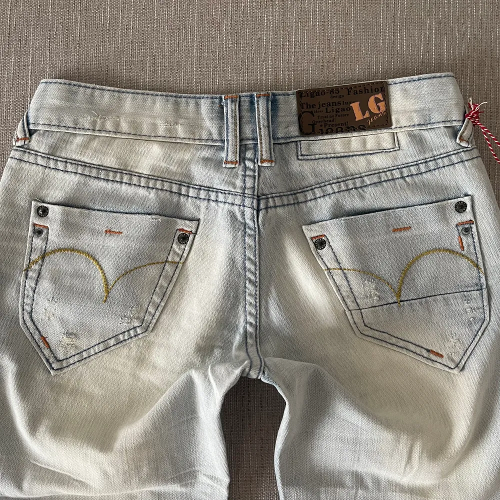 Vintage från Ligao med lapp kvar💞 midjemått 35 innerben 80 jae 165. Jeans & Byxor.