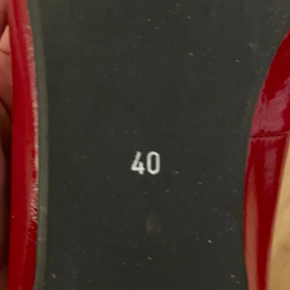 Röda ballerinaskor  - 91