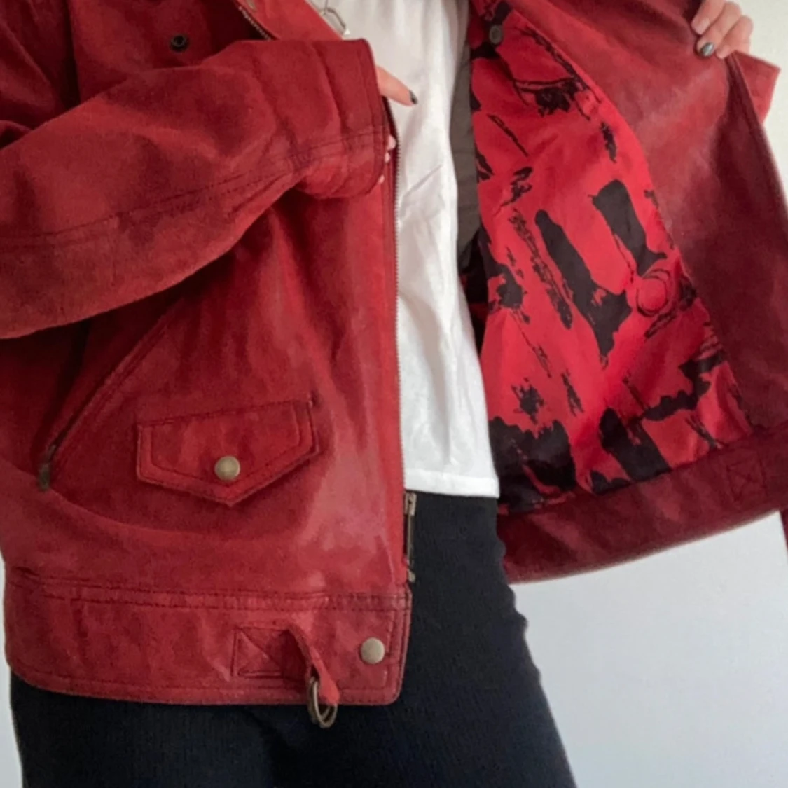 Röd skinnjacka  - 90