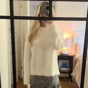 Mohair tröja  - Jätte fin mohair tröja från other stories !! Bra skick storlek S ❤️