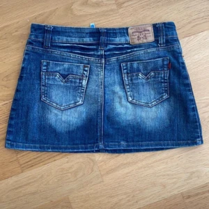 Mini kjol - En mini kjol i storlek S-M 