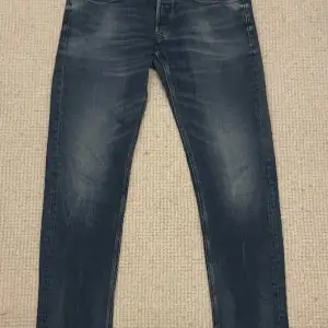 Replay jeans  Riktigt bra skick  Storlek 32/30