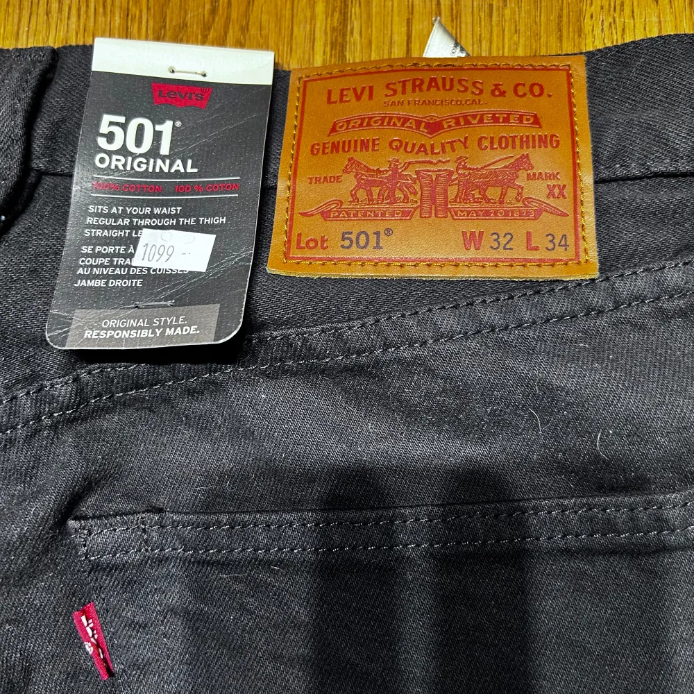 Levis 501 Jeans, storlek 32/34. De är aldrig använda, på grund av fel storlek. . Jeans & Byxor.