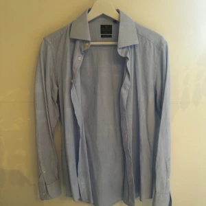 Skjorta Dan John - En snygg skjorta från Dan John!