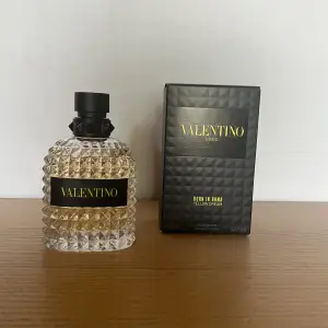 Säljer Valentino born in Roma uomo yellow dream, 100 ml. Saknar nån enstaka ml. Avgör själv. 
