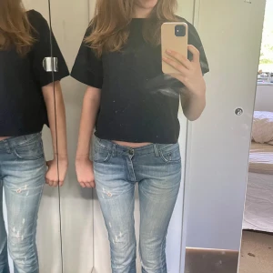 Glittrig stickad t-shirt - Jättefin glittrig festtopp! 🎀🫐