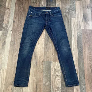 Tiger of sweden jeans - Topp skick. Inga defekter. Kan gå ner i pris vid snabb affär 