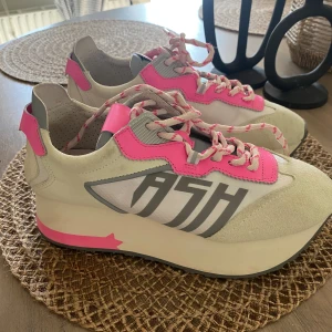 Ash sneakers - I fint skick, stl 38.