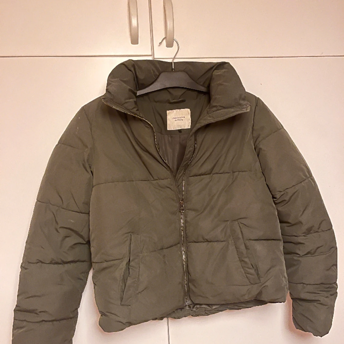 Snygg jacka stl S i mossgrönt - 91