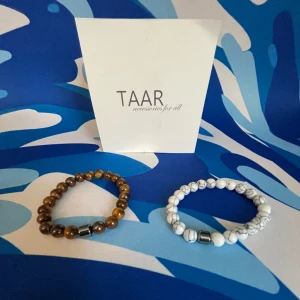 Pärlarmband  - Nåra snygga pärlarmband som passar perfekta till sommaren  1-30kr  2-50kr Priset kan förändras vid snabb affär 