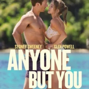 4 biobiljetter + popcorn till: Anyone but You - 🎬Vad: Filmen Anyone but You 📍Var: Filmstaden Sergel, Hötorget 3, Stockholm. ⏱️När: Torsdag 15e februari. Insläpp sker från kl 15.30 & bion börjar 16:00 🍿Snacks: Ni alla får varsin bägare popcorn 🛋️Placering: Det är fri sittning i salongen