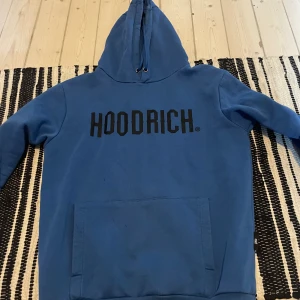 Hoodrich tröja  - Till salu 