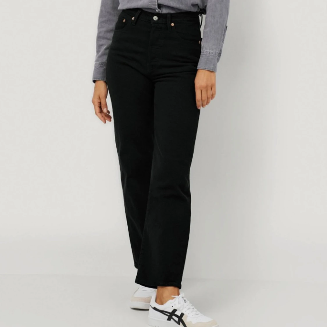 Levis ribcage straight jeans strl 26