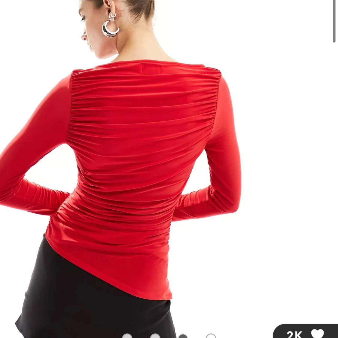 Röd assymetrisk topp  - 91