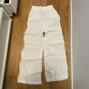 Linnebyxor - Linnebyxor från Gina.