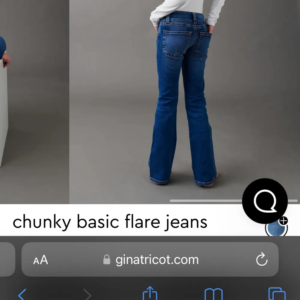 Säljer dessa blåa jeans från Gina tricot som inte kommer till användning, har aldrig använt dom💗. Jeans & Byxor.