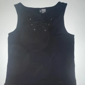 Svart linne - Svart linne Inte använt Storlek xs 