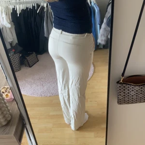 Linnebyxor  - Beiga linnekostymbyxor från hm🤍Inga defekter🤍