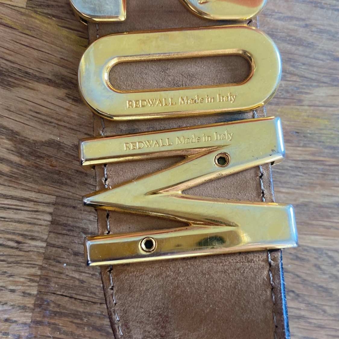 Mochino bälte nypris 2700kr andvänt typ 5 gånger - 92