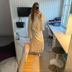 lång kjol - lågmidjad långkjol 💗