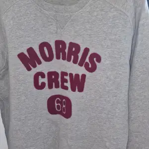 Väldigt fint Morris tröja, används bara 2 ggr nästan som ny.