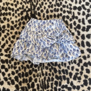 Zara kjol - Jättefin zara kjol