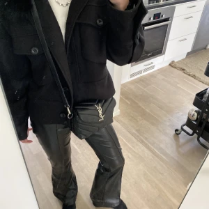 Ysl liknande väska  - Säljer denna ysl liknande väska! Tryck gärna på köp nu❣️pris kan diskuteras vid snabb affär 