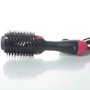 Värmeborste  - Har flera stycken så säljer denna då den inte kommer till användning, har testat endast testat den💕