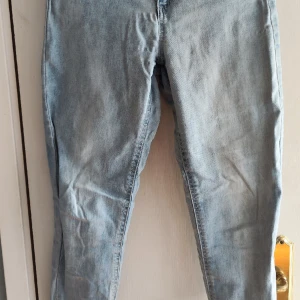 Jeans - Fint skick 