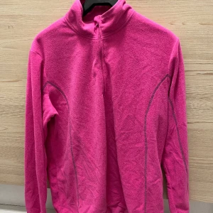 Rosa fleecetröja - Rosa fleece från H&M i fint skick. 