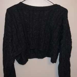 Stickad tröja  - Jätte fin stickad magtröja!!    💥💥 Utförsäljning!! Först till kvarn 💥💥