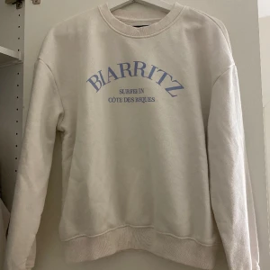 Tjocktröja  - Säljer tröja som inte kommer till användning