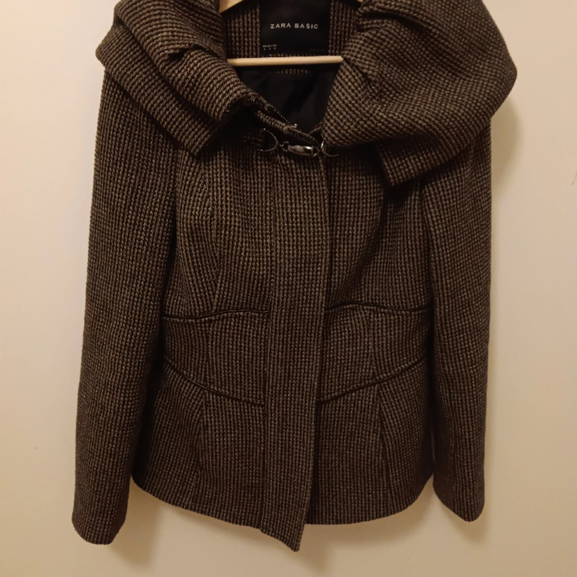 Vårjacka med hög krage