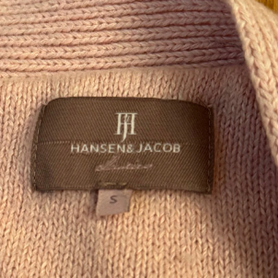 Fin tröja (nypris 1300) - 90