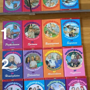 Tvillingarna böcker - Säljer mina tvillingarna böcker!❤️ 400kr för alla. En rad för 115kr❤️ om du vill köpa någon/några rader kontakta mig❤️ Passa på nu när det är fri frakt❤️