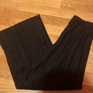 Baggy byxor - Helt o använda