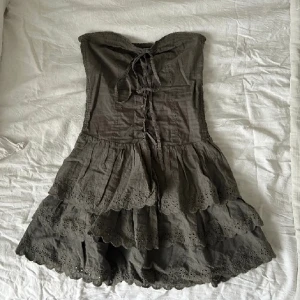 Miniklänning - Säljer en sjukt snygg klänning!! 