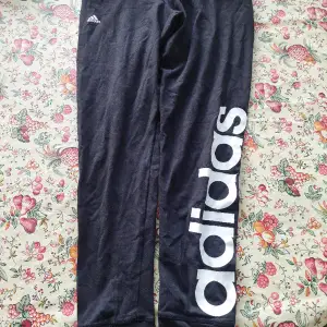 ADIDAS TIGHTS storlek; S