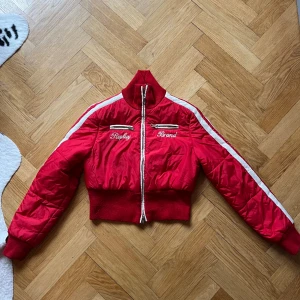 Biker jacket Replay  - Racer / bikerjacka från Replay, storlek S/M. Dragkedjan måste bytas ut 