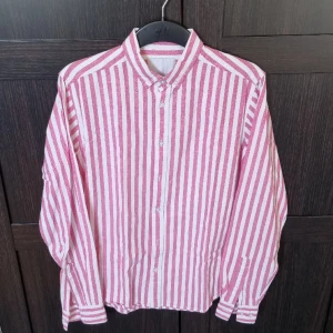 Skjorta  - Normal storlek 