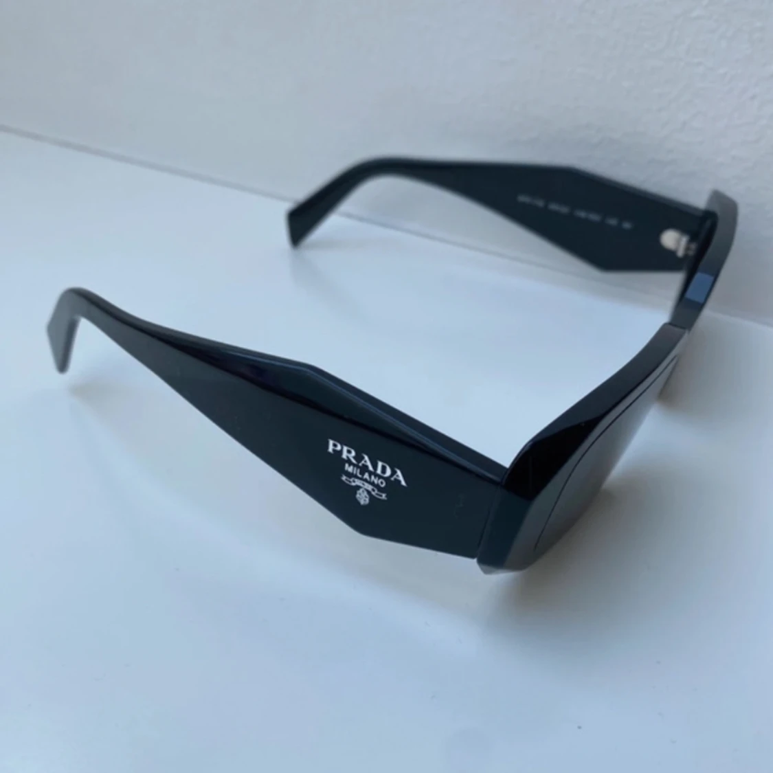 Prada Solglasögon - 91