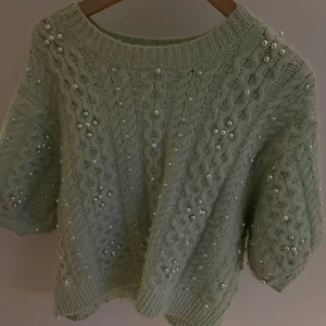 Zara tröja  - Grön zara tröja 