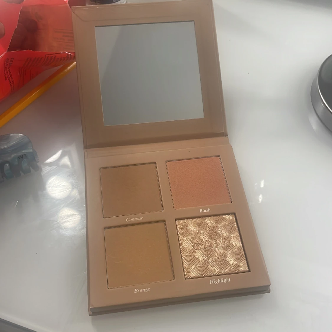 Caia Classy palette - 90