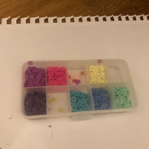 Pärlor - Pärlor med burk! (Tryck inte på köp nu utan skriv privat)